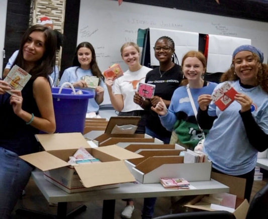 Volunteers With Hearts for Serving